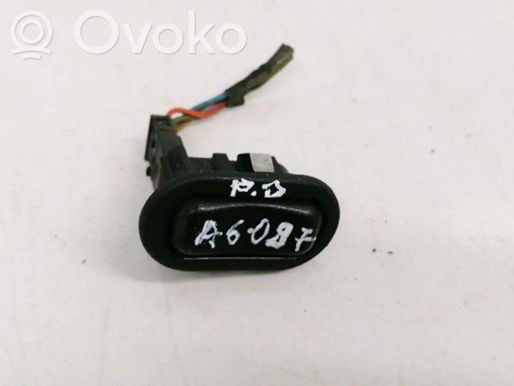 Opel Zafira A Comutator comandă geamuri electrice 