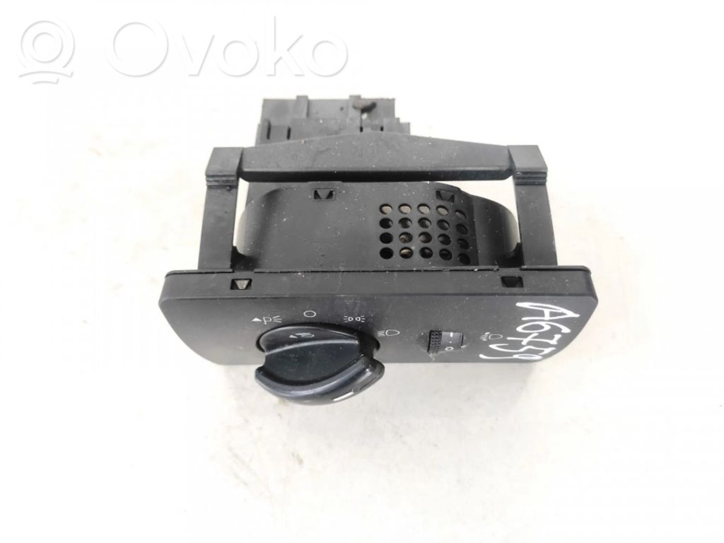 Interruptor de luz   1S7T13A024BB,1S7T13A024BB,1S7T13A024BB,1S7T13A024BB