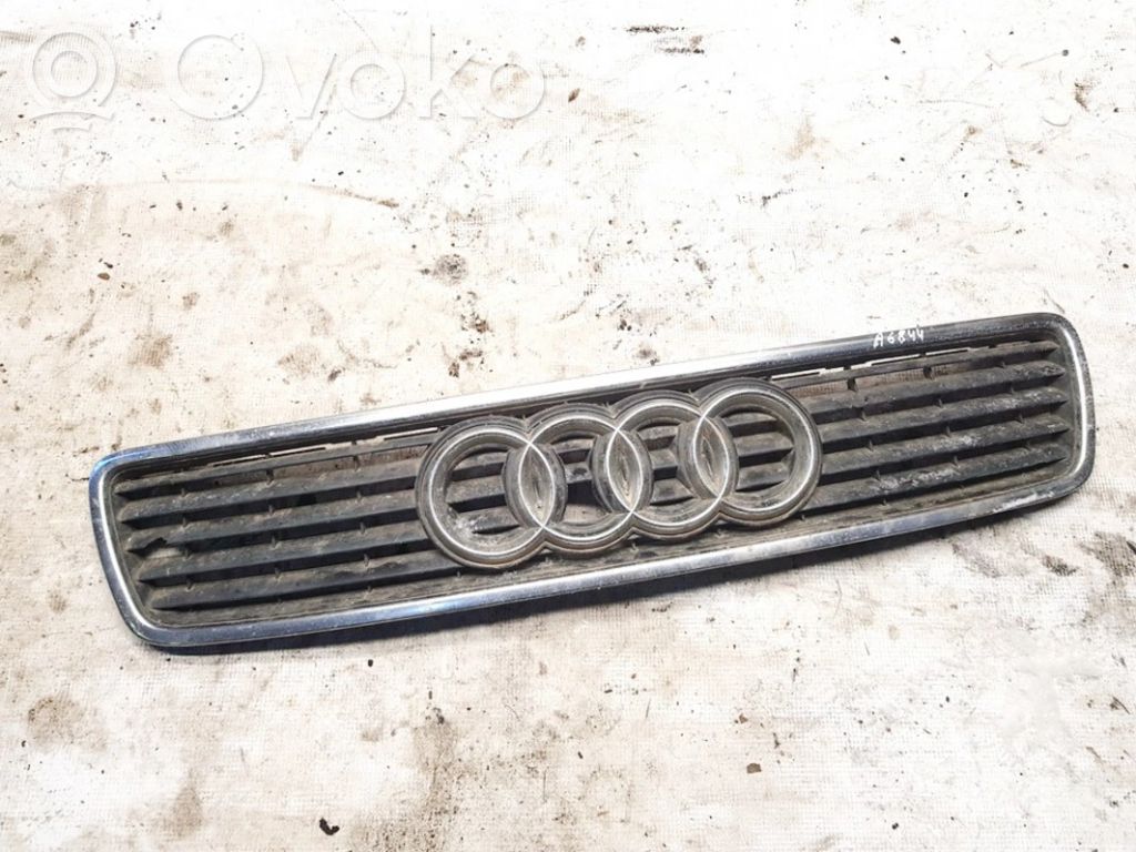 Audi A4 S4 B5 8D Griglia anteriore 