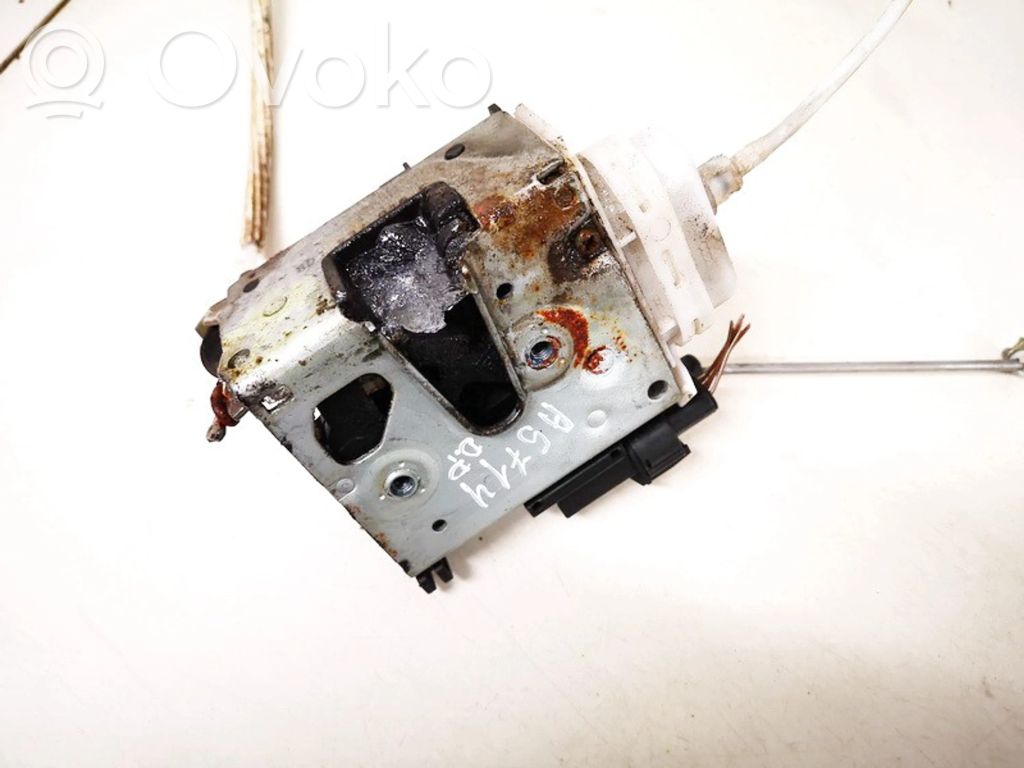 Audi A4 S4 B5 8D Serratura portiera anteriore 
