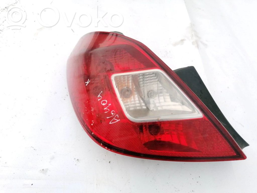 Opel Corsa D Lampă spate în caroserie 