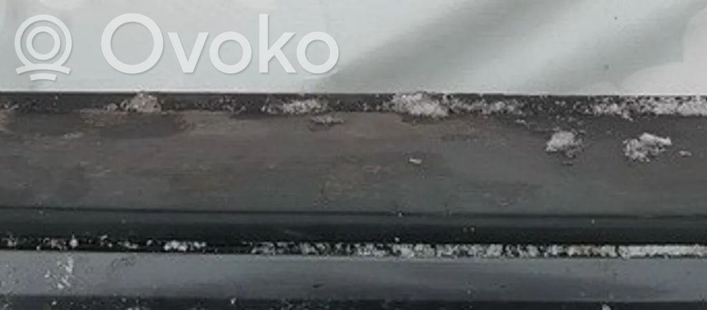 Volvo V50 Takapuskurin koristemuotolista
