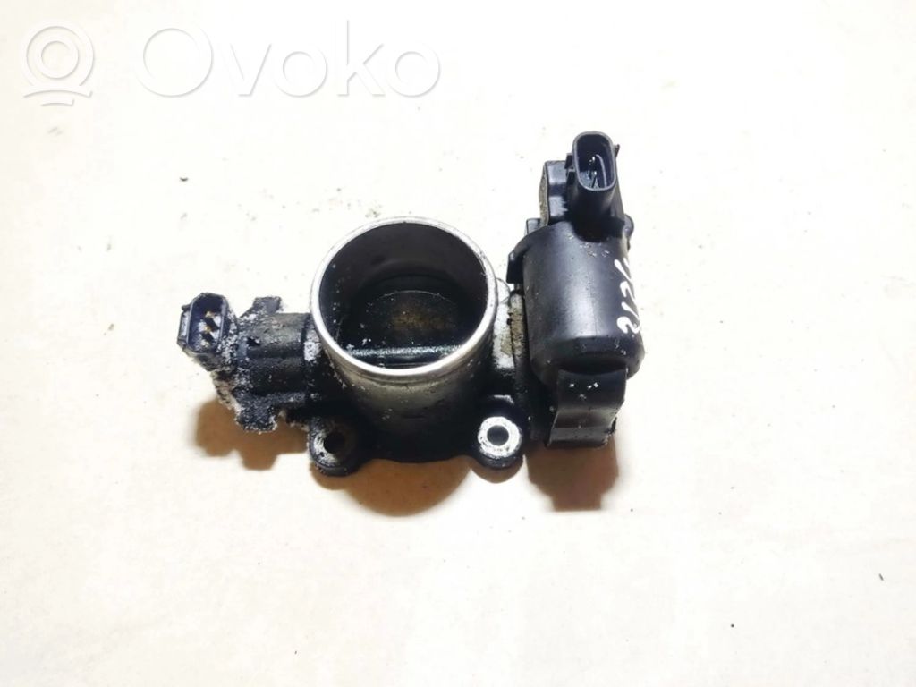 Toyota Avensis T250 Valvola a farfalla
