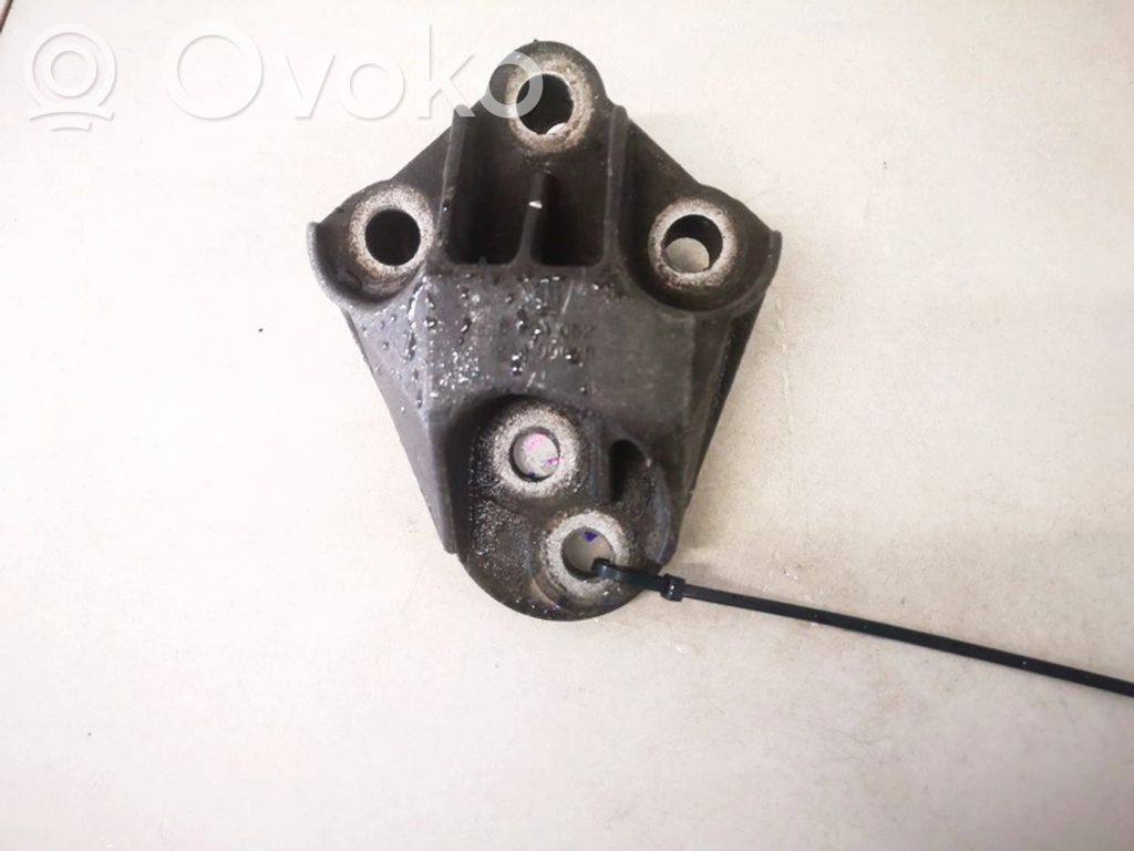 Opel Vectra B Suport motor 