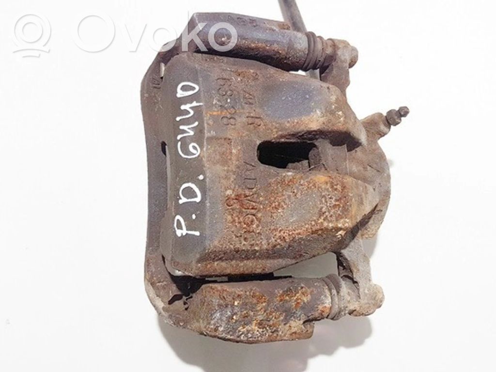 Toyota RAV 4 (XA30) Pinza del freno anteriore 
