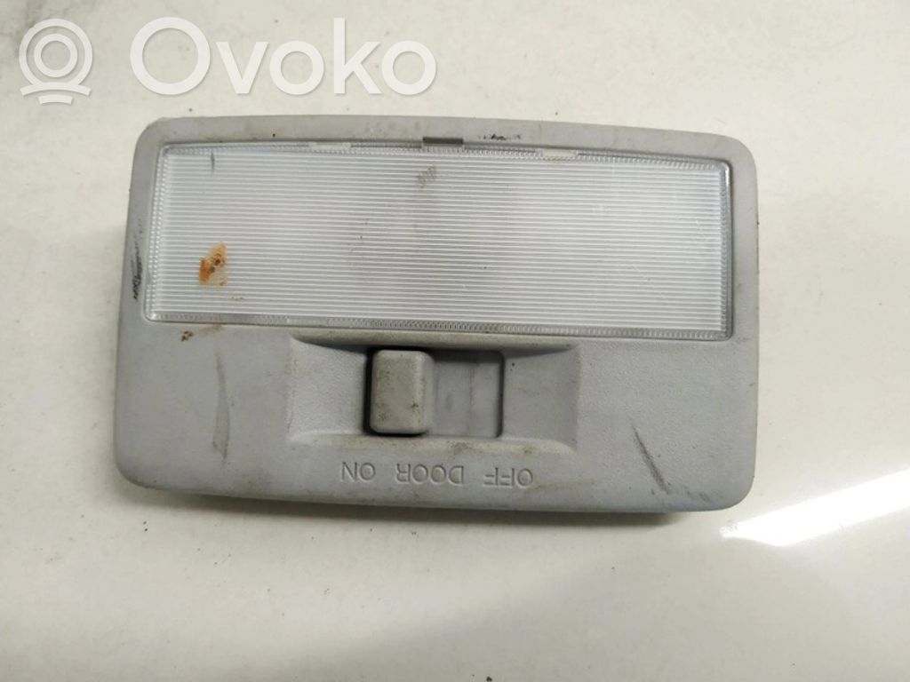 Mazda 5 Etuistuimen valo 