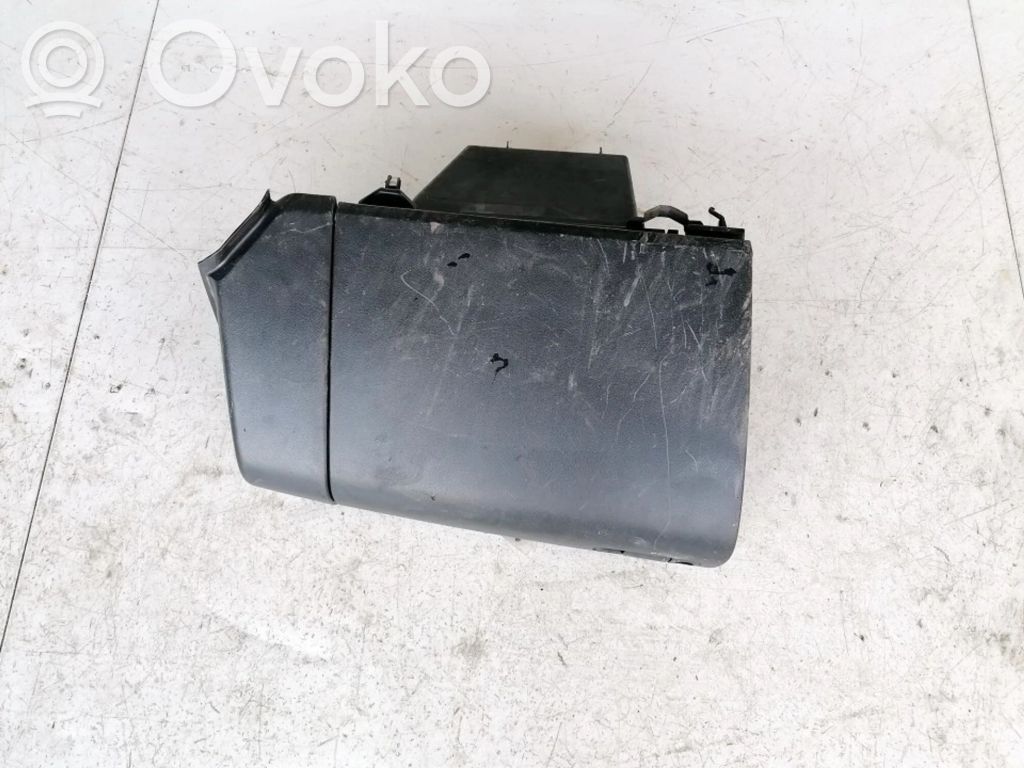 Mazda 3 I Daiktadėžė 