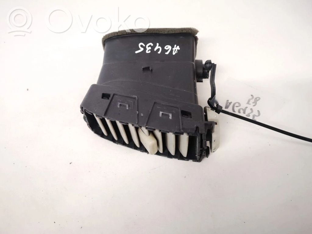 Nissan Micra Grilă ventilație centrală 