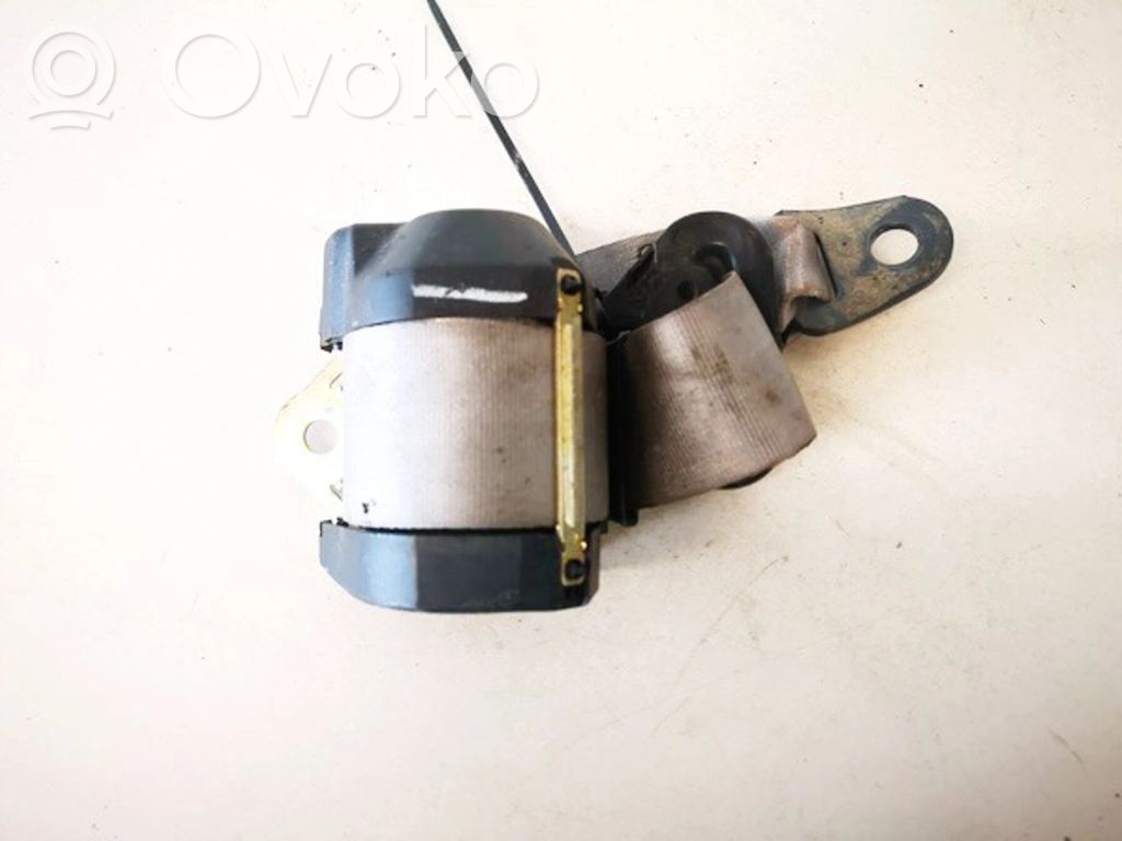 Nissan Micra Cinturón trasero 