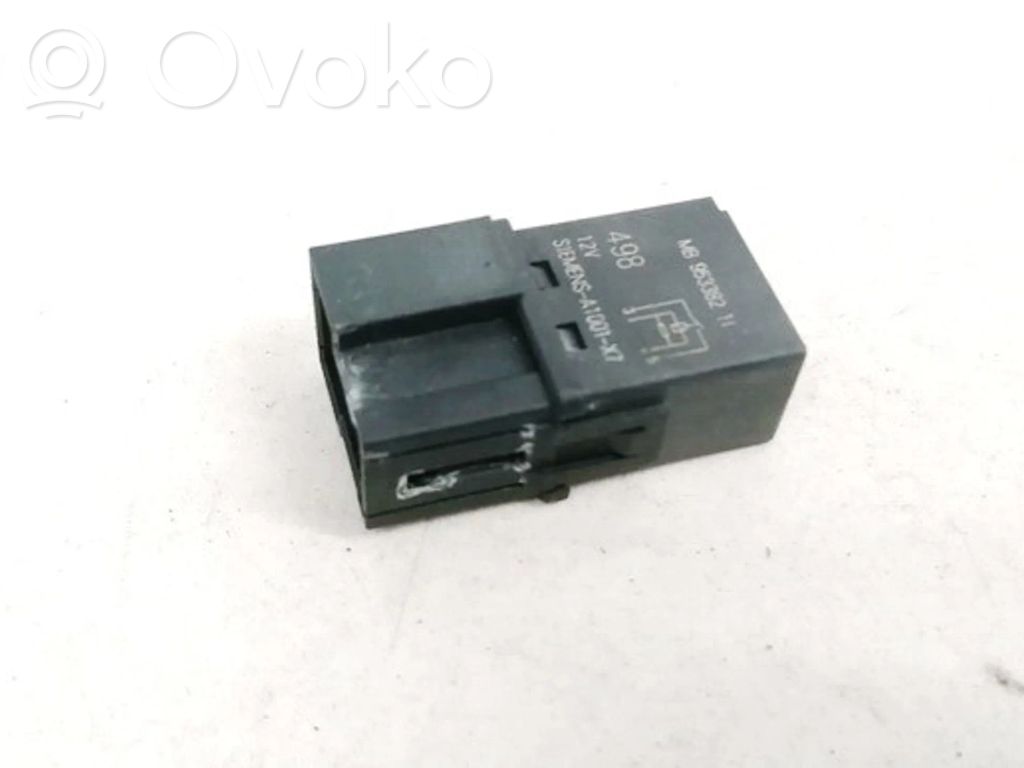Altri relè   MB953382,V23074,MB953382,V23074