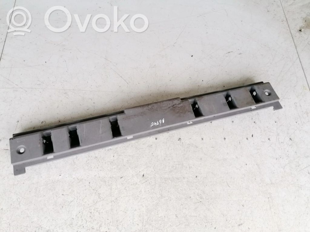 Nissan Almera Tino Muu vararenkaan verhoilun elementti