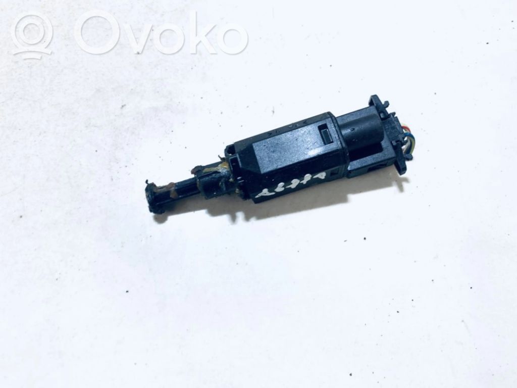Volkswagen Golf IV Interruttore del pedale del freno