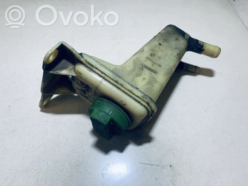 Volkswagen PASSAT B5 Ausgleichsbehälter Servopumpe