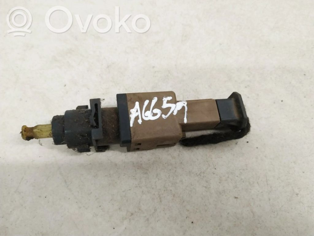 Alfa Romeo 147 Comutator senzor pedală frână 