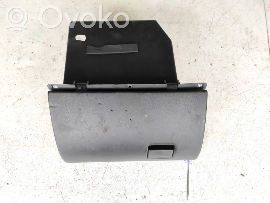 Hansikaslokero   90561334,90561334