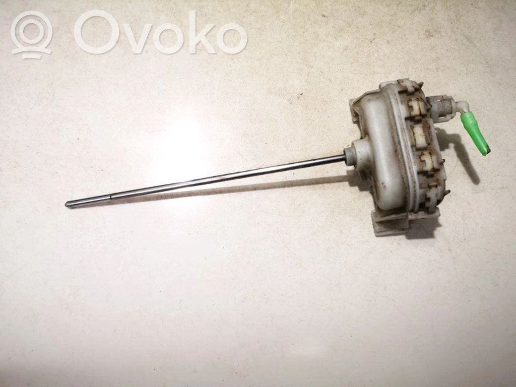 Pompa a vuoto chiusura centralizzata   8D0862153,8D0862153