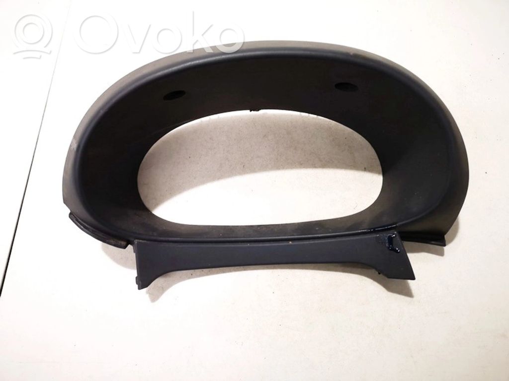 Nissan Almera Tino Garniture de tableau de bord