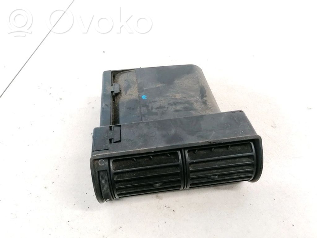 Audi 100 S4 C4 Rejilla de ventilación central del panel 