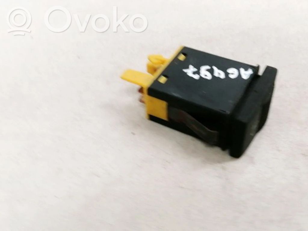 Interruptor de luz antiniebla   4D0941563,4D0941563