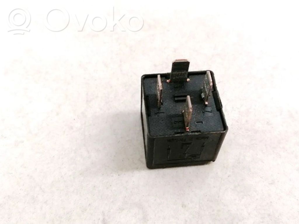 Autres relais   5M5T14B192CA,V23136B1X66,5M5T14B192CA,V23136B1X66