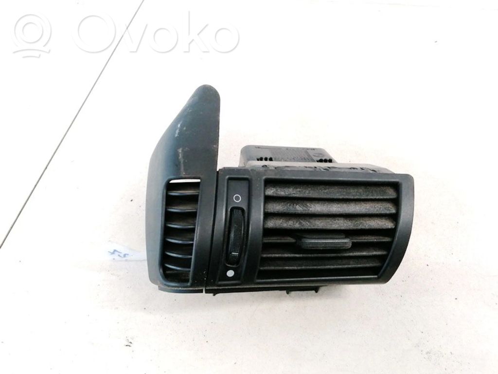 Fiat Stilo Grilă ventilație centrală 