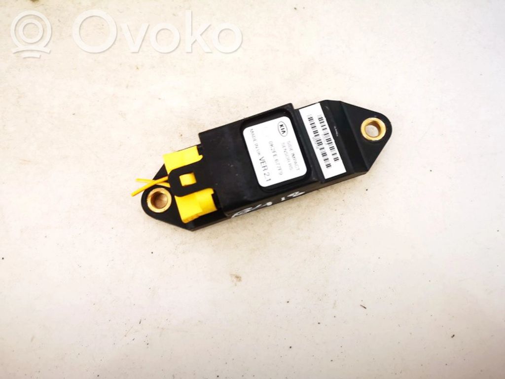 Sensor impacto/accidente para activar Airbag   0K2FE677F9,0K2FE677F9