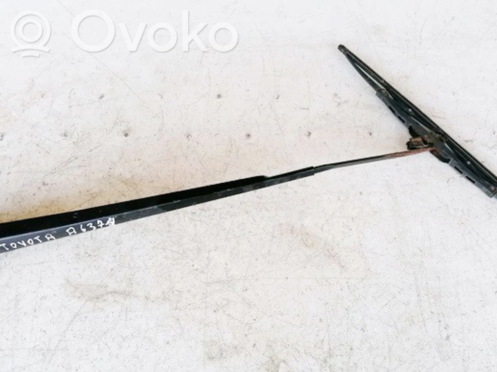 Toyota Corolla Verso E121 Ramię wycieraczki szyby przedniej / czołowej 