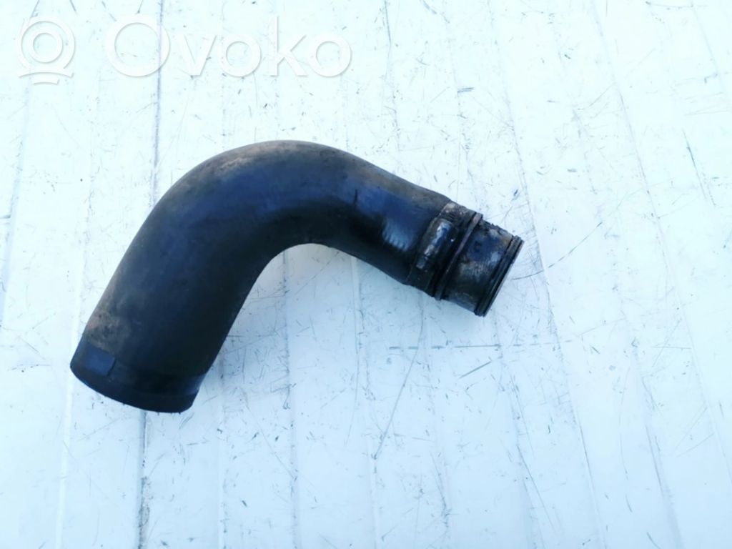 Volkswagen PASSAT B6 Tubo flessibile intercooler
