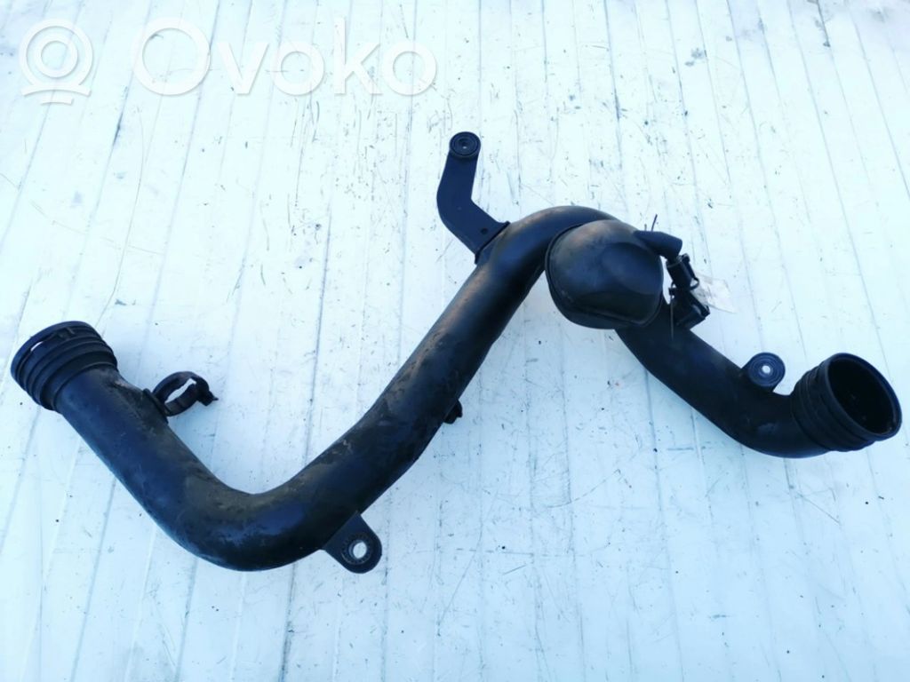 Volkswagen PASSAT B6 Tubo flessibile intercooler
