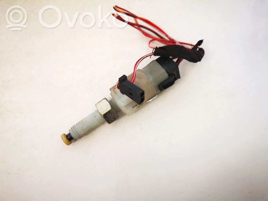 Audi A4 S4 B5 8D Interruptor sensor del pedal de freno 