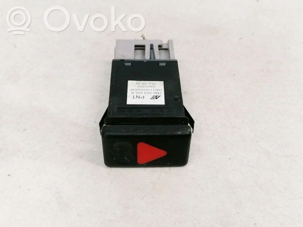 Botón interruptor de luz de peligro   7M5953235A,YM2113A350ABW,7M5953235A,YM2113A350ABW