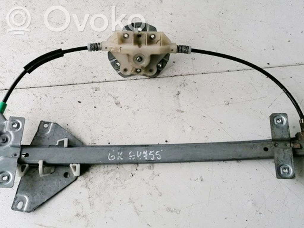Mitsubishi Carisma Macara ușă glisantă cu motor 