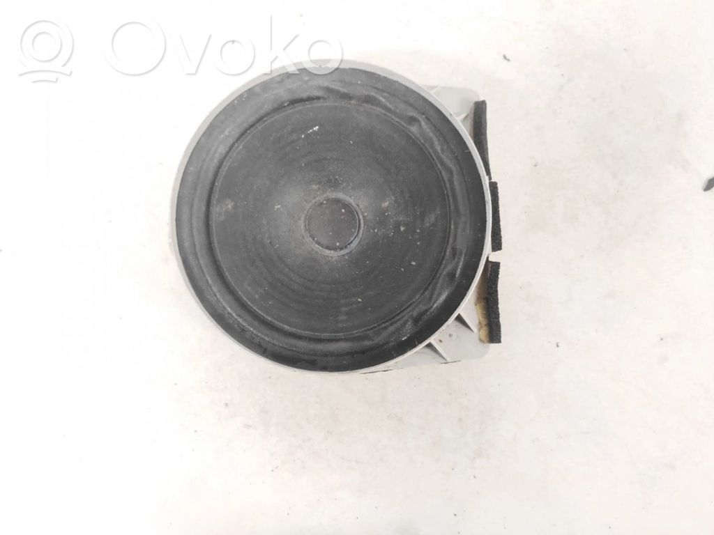 Audi 80 90 B3 Etuoven kaiutin 