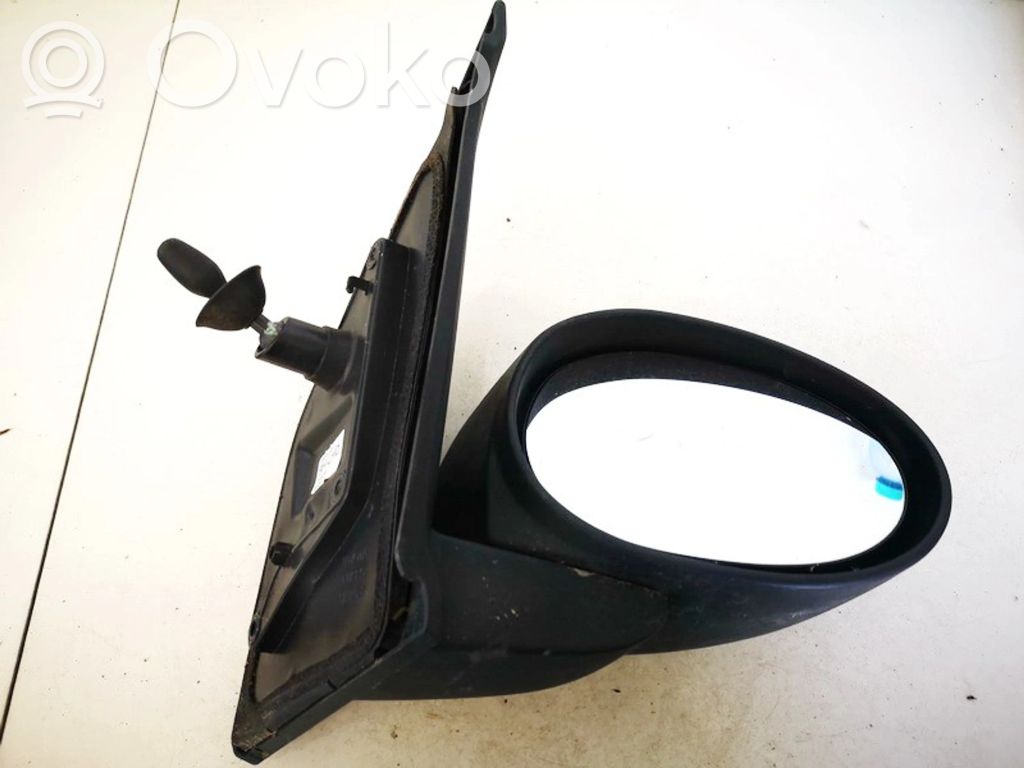Toyota Aygo AB10 Etuoven sähköinen sivupeili 