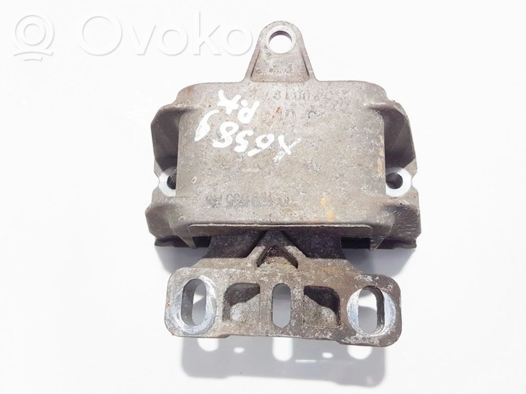 Audi A3 S3 8L Wspornik / Mocowanie silnika 