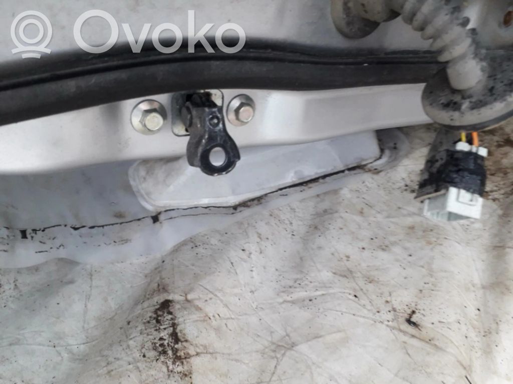 Honda FR-V Opritor ușă spate