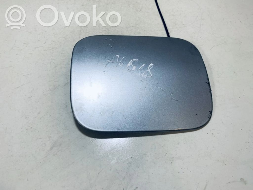 Polttoainesäiliön korkki   8D0010139D,8D0010139D