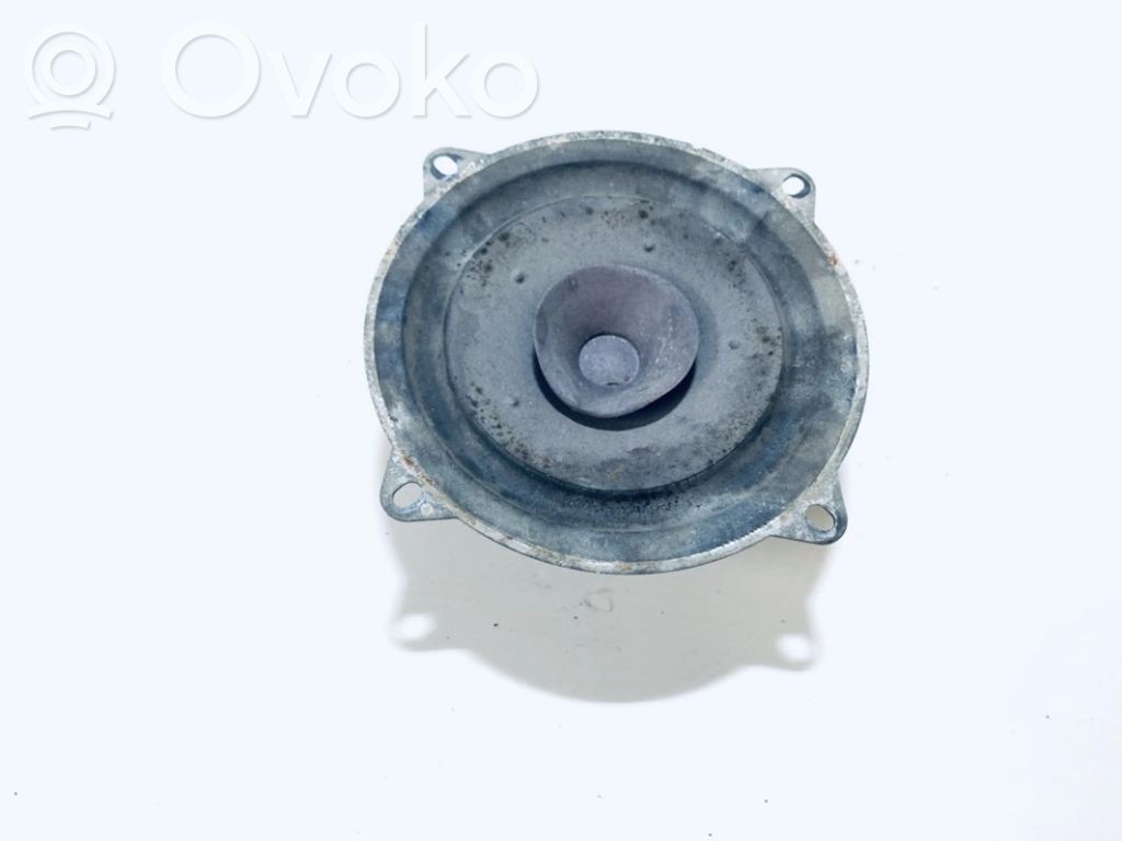 Opel Astra F Altavoz de la puerta delantera 