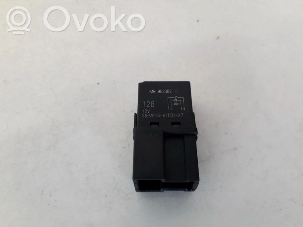 Muu rele   MB953382,V23074,MB953382,V23074