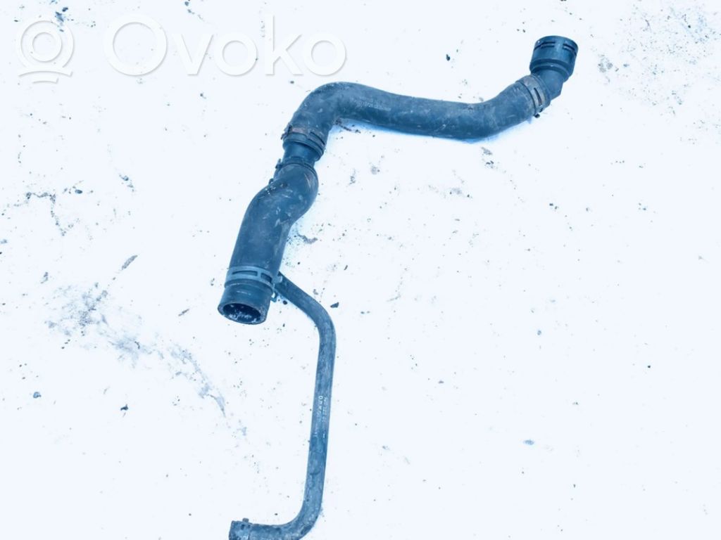 Volkswagen Golf IV Conductă/furtun lichid de răcire motor