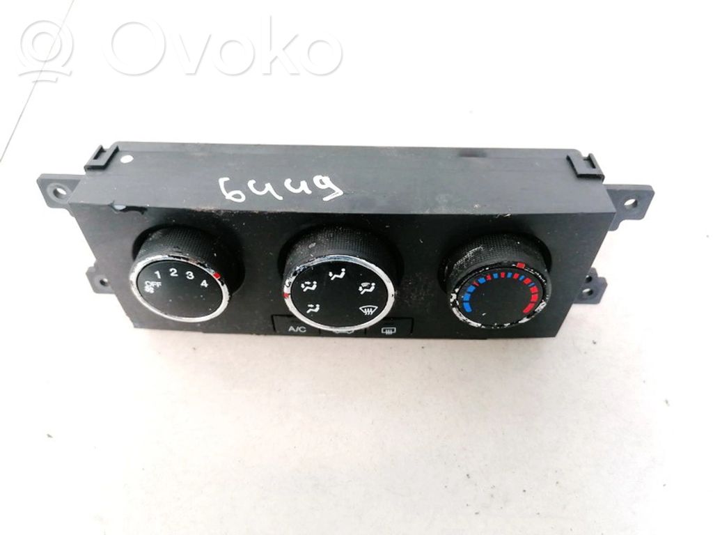 Chevrolet Captiva Panel klimatyzacji 