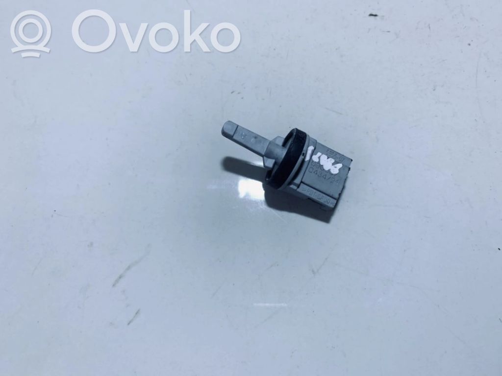 Audi Q7 4L Czujnik temperatury wewnętrznej 