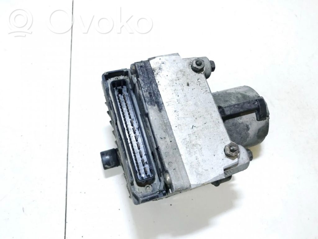 Mitsubishi Carisma Bomba de ABS 