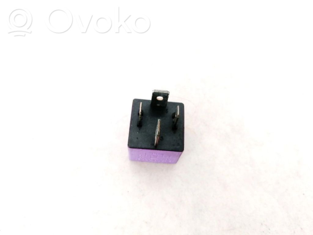 Otros relés   12V50A03525,12V50A03525