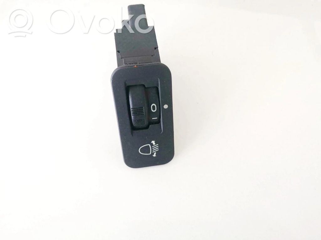 Peugeot 206 Interruttore di regolazione livello altezza dei fari 