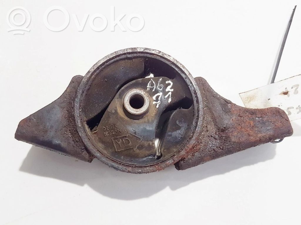 Nissan Almera N16 Wspornik / Mocowanie silnika 