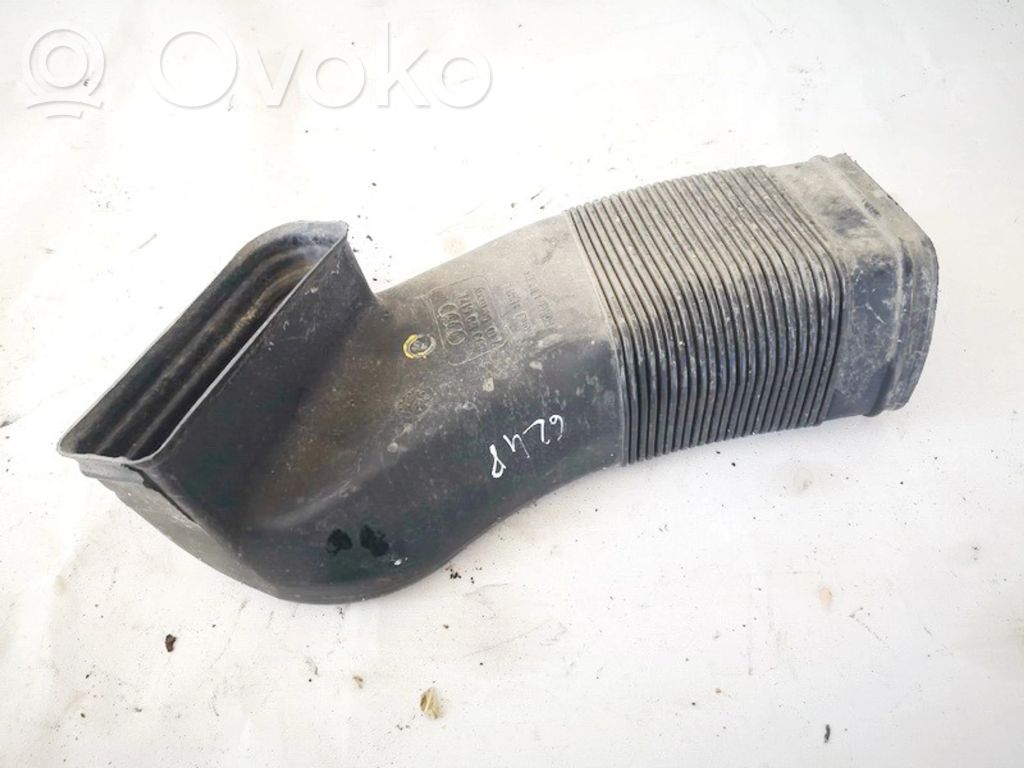 Volkswagen PASSAT B5 Conductă/furtun admisie aer 