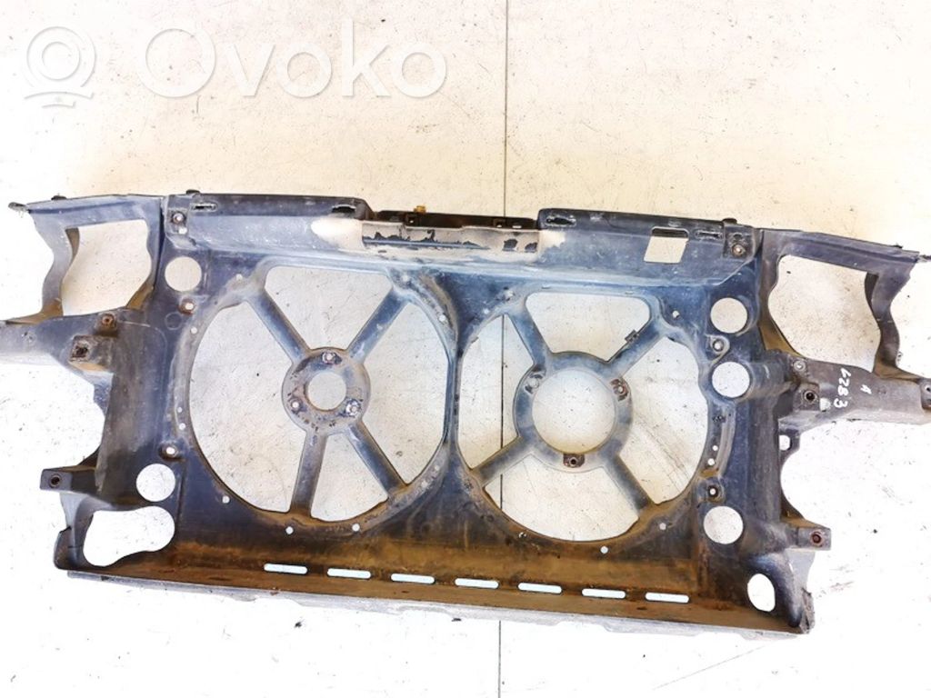 Volkswagen Golf III Panou suport radiator