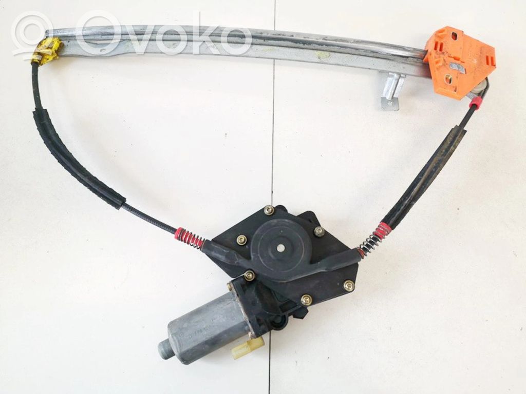 Ford Fiesta Elektryczny podnośnik szyby drzwi bocznych / przesuwnych 