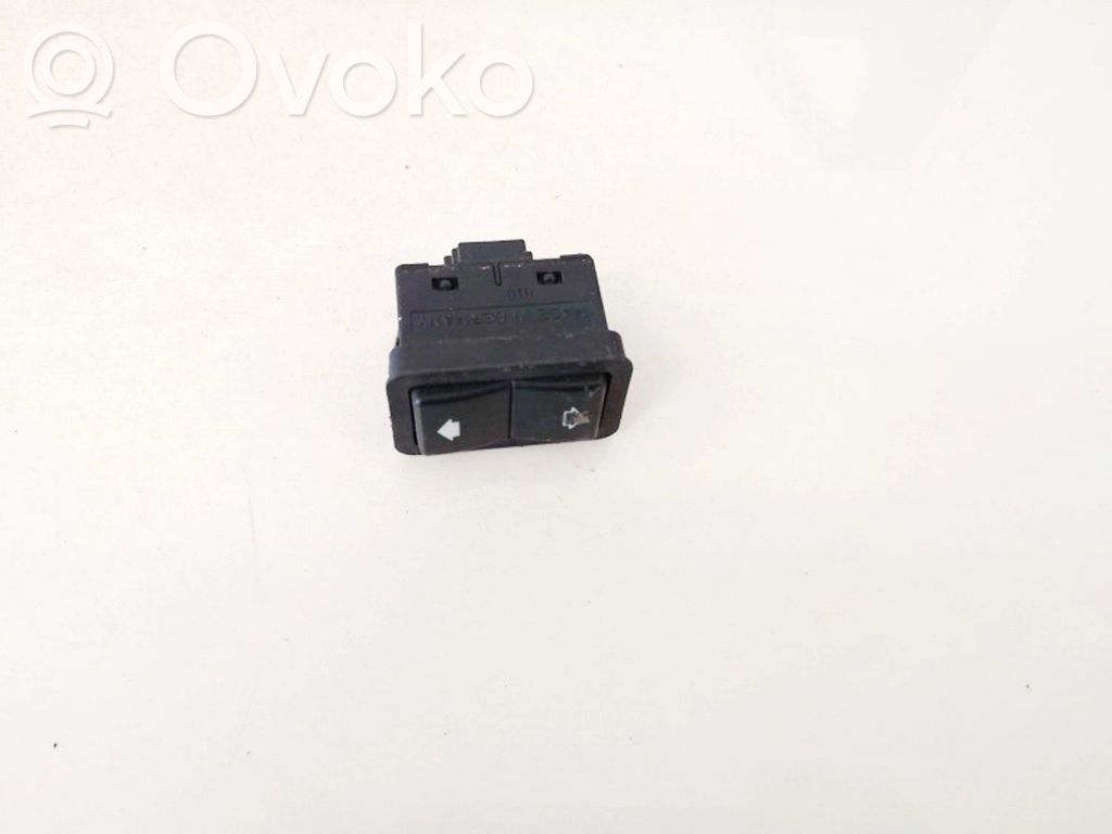Interruptor del elevalunas eléctrico   8368974,8368974